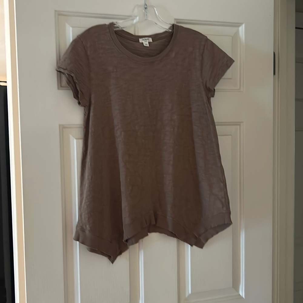 Dylan. Tee. Size small